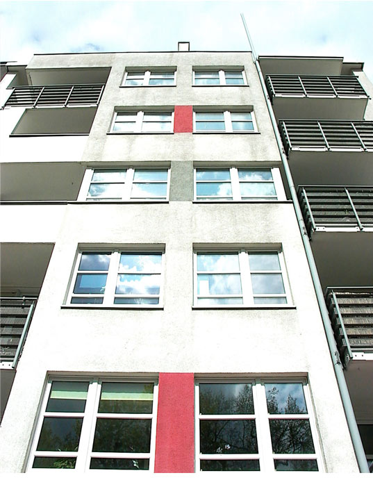 Mehrfamilienhaus Fassade